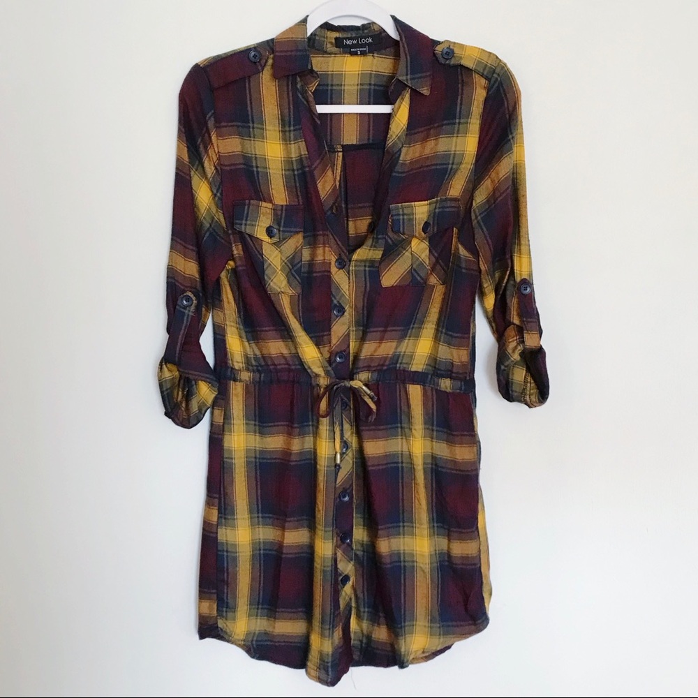 💫3/$12 Flannel button up dress size S
